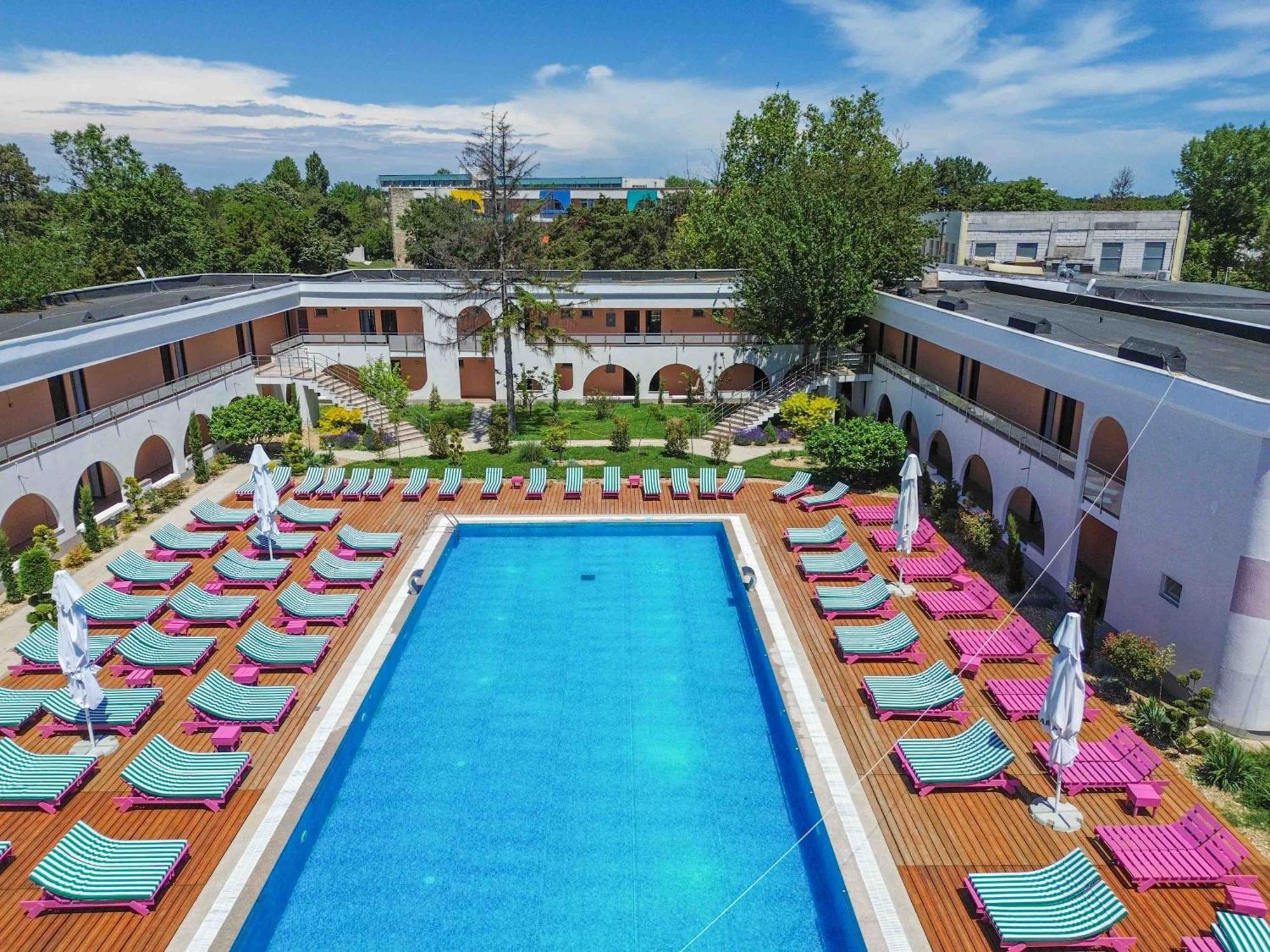 Ibis Styles Venus Exterior foto